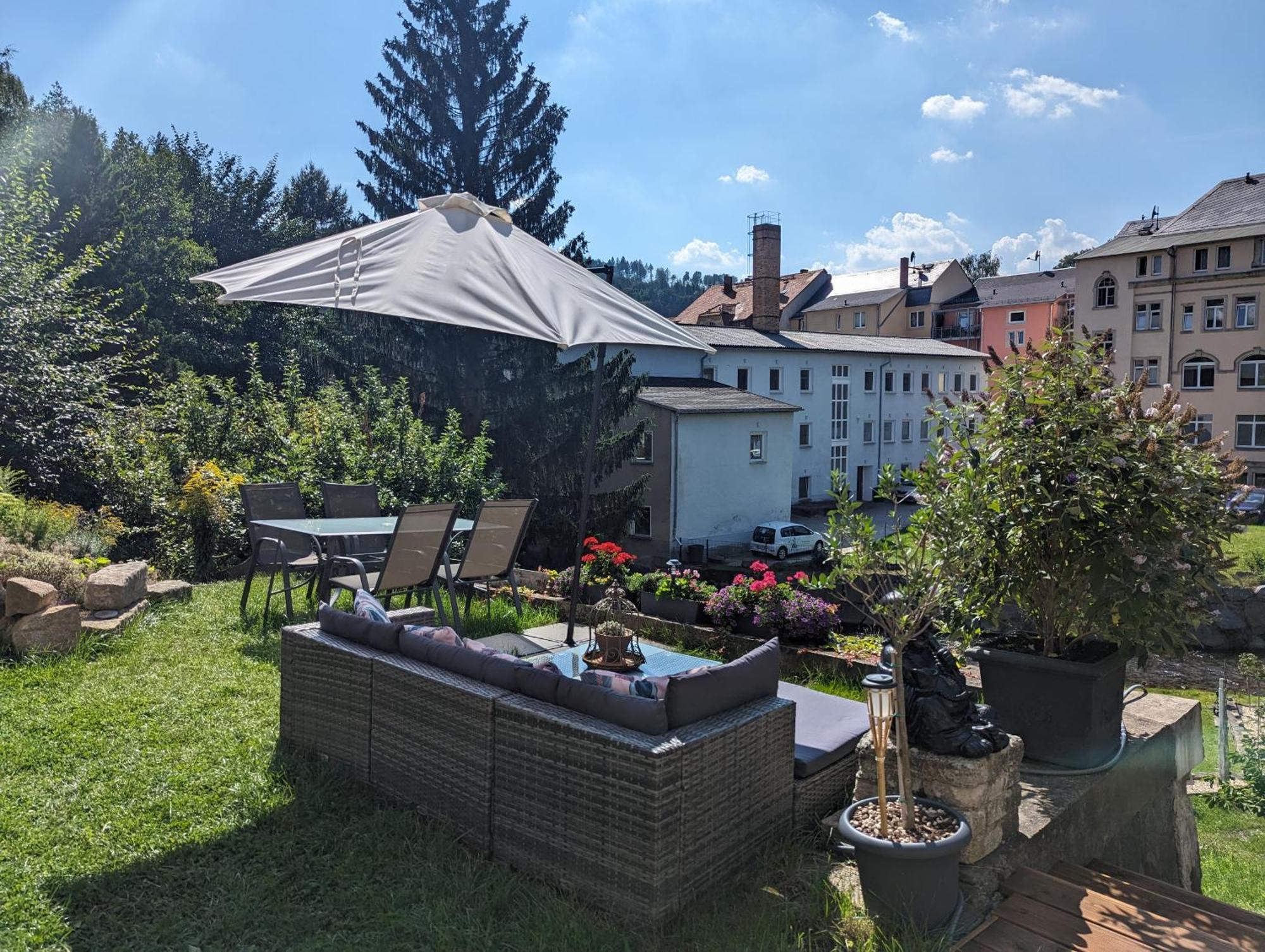 Hw3 - Urlaubsmagie - Helle, Grosse Wohnung Mit Pool Sebnitz Extérieur photo