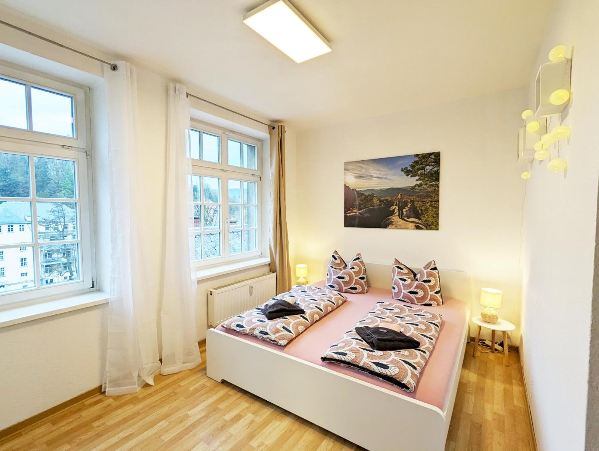 Hw3 - Urlaubsmagie - Helle, Grosse Wohnung Mit Pool Sebnitz Extérieur photo